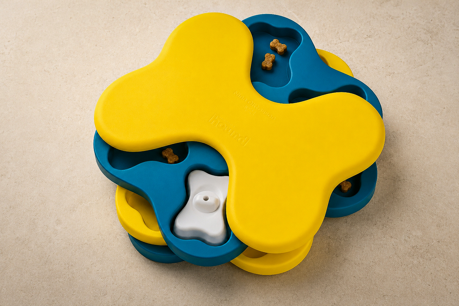 Nina Ottosson by Outward Hound Dog Tornado Puzzle